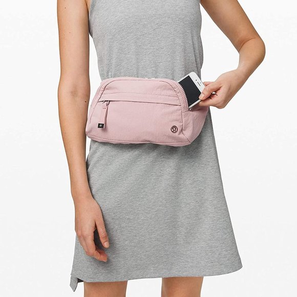 *SOLD* - NWT Lululemon 'On the Beat Bag' - Picture 1 of 6